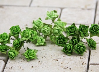 Prima Mini Roses - Green (35513)