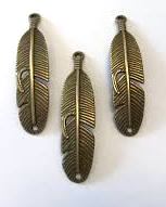 Metal Charms - Antique Gold Feathers (1926)