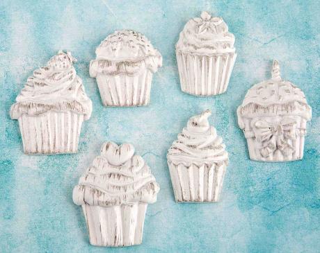 Prima Shabby Chic Treasures Resin - Cupcakes