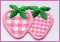 Motifs - Pink Gingham Stawberries