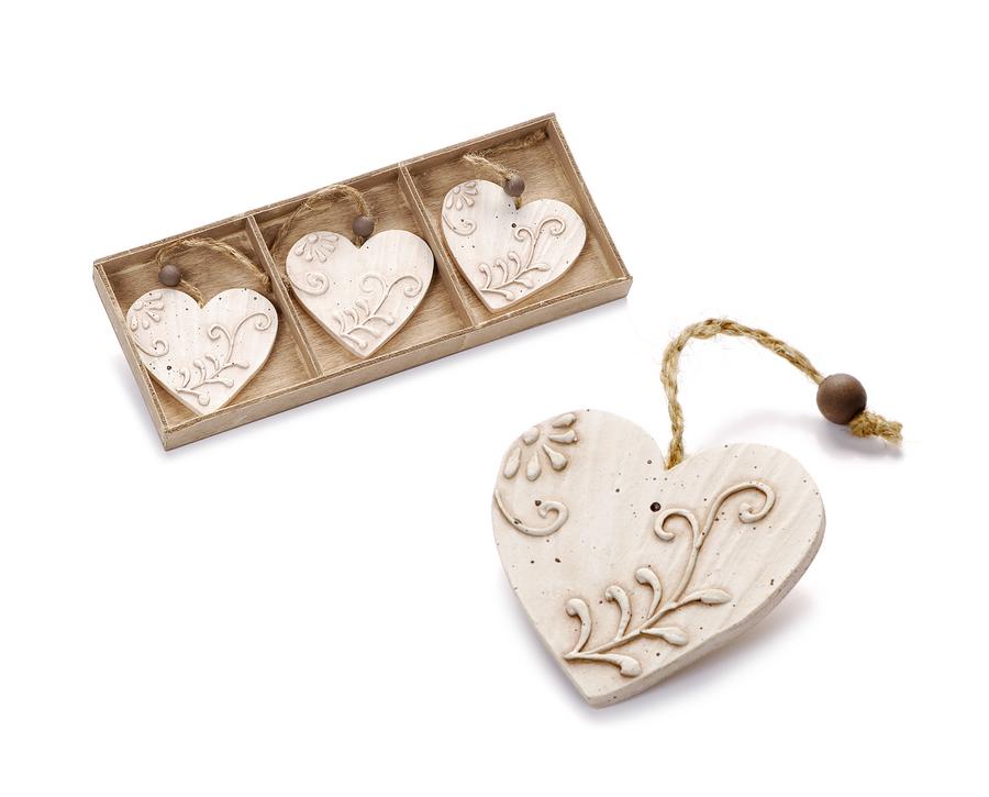 Wooden Cream Hearts (2678)